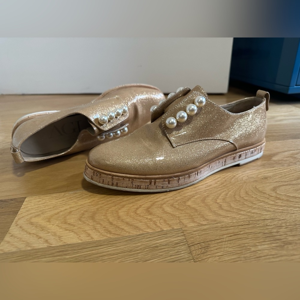 Italian Sparkle Pearl Shoe